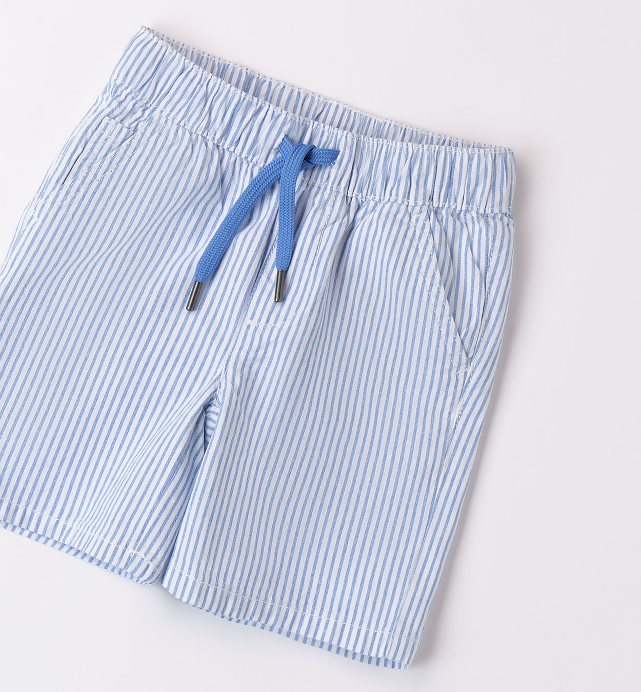 Шорты-бермуды  из 100 % хлопка