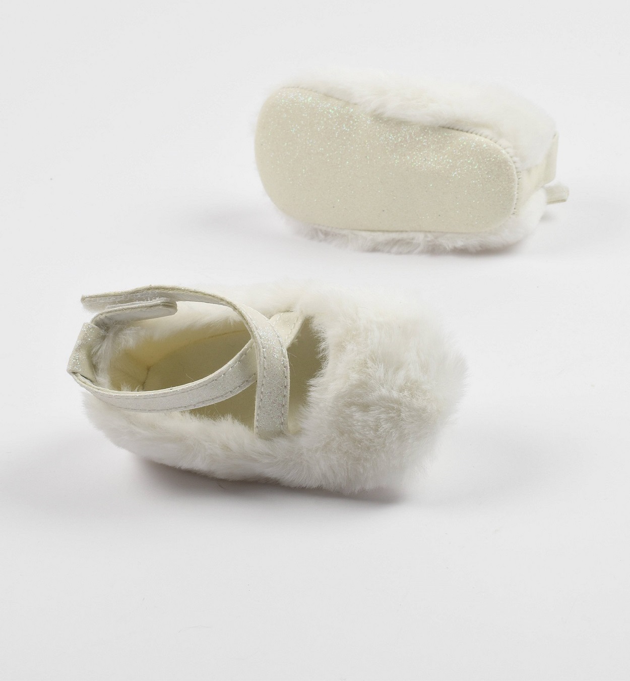 Плюшевые пинетки iDO