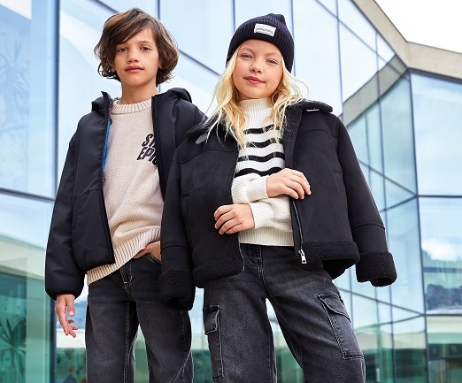 КУРТКИ И ЖИЛЕТЫ