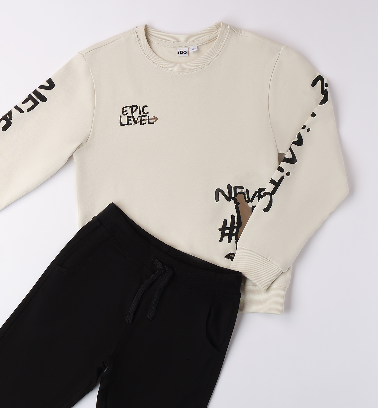 Спортивный костюм iDO 